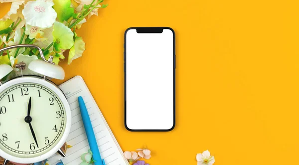 Moederdag Mockup Met Moderne Smartphone Blanco Wit Scherm Met Kopieerruimte — Stockfoto