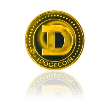 Beyaz arkaplanda yansıması olan bir dogecoin, cam masada kripto para