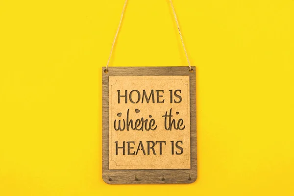 Wooden Plate Home Heart Cozy Home Decoration Concept — Stock Photo, Image