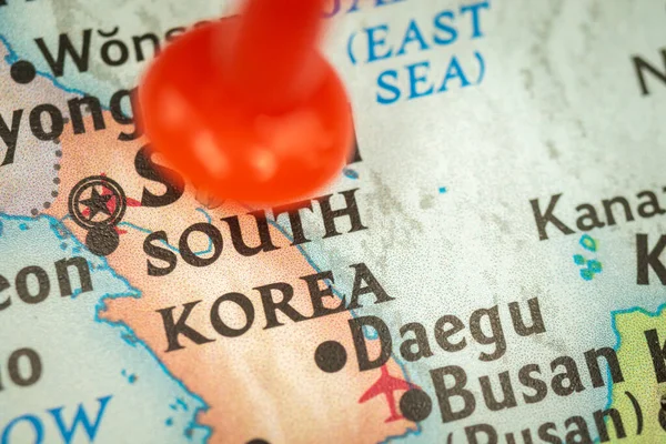 한국의 푸시핀 포인트 클로저 아시아 — 스톡 사진
