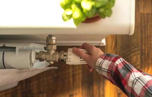 Close View Caucasian Female Hand Adjusting Home Radiator Temperature Using — Stock Photo, Image