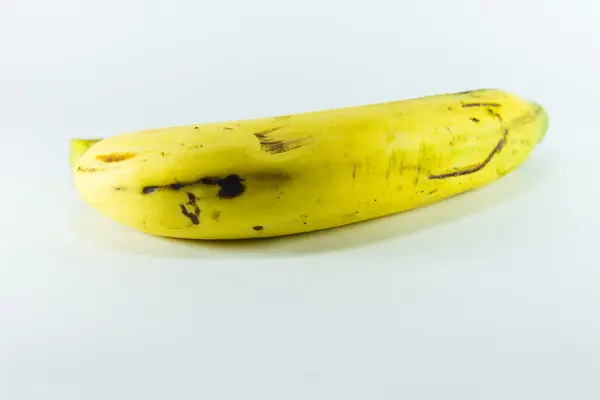 Banan na białym tle. — Zdjęcie stockowe