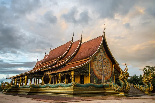 Thailändischer Tempel — Stockfoto