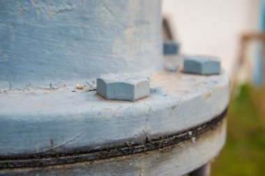 Cıvataları sıkın