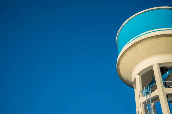 Tank of Water — Stock Photo, Image