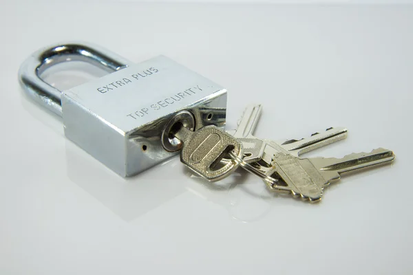 Lock and key — Stock Photo, Image