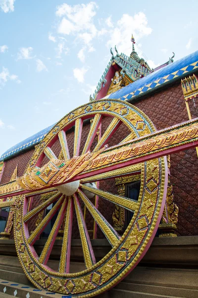 Tempel in Thailand, Wat Prathat Ruang Rong, Thailand. — Stockfoto