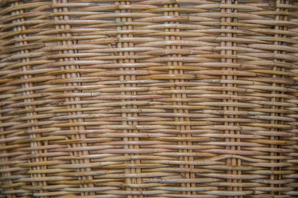 줄무늬 등나무 바구니 — 스톡 사진