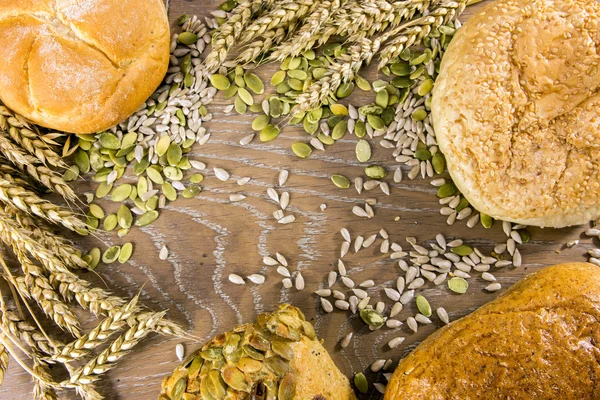 Freshly baked bread — Stock Photo, Image