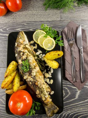 badem ile kızarmış alabalık