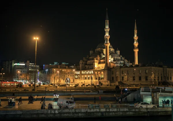 Ortakoy-Moschee in Istanbul — Stockfoto