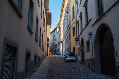 Bergamo dar sokak
