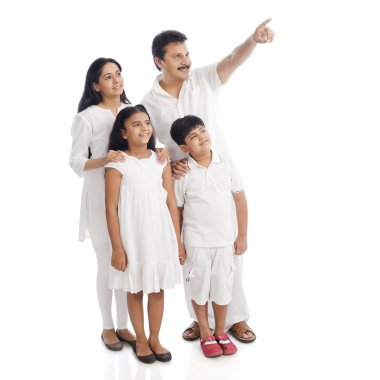 ebeveynlerin çocukları ile ayakta