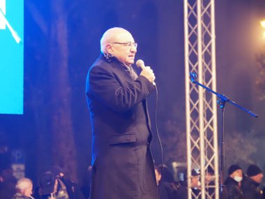 22 Aralık 2020 'de Artsakh Cumhuriyeti' nin barışçıl sakinlerine karşı Türk azerbaijani teröristlerinin saldırısının ardından Erivan 'da hükümet ve pashinan karşıtı protestolar düzenlendi.