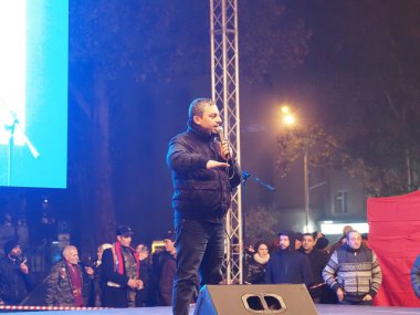 22 Aralık 2020 'de Artsakh Cumhuriyeti' nin barışçıl sakinlerine karşı Türk azerbaijani teröristlerinin saldırısının ardından Erivan 'da hükümet ve pashinan karşıtı protestolar düzenlendi.