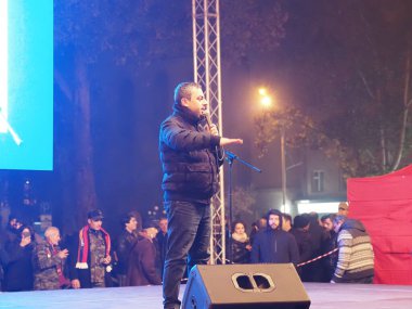 22 Aralık 2020 'de Artsakh Cumhuriyeti' nin barışçıl sakinlerine karşı Türk azerbaijani teröristlerinin saldırısının ardından Erivan 'da hükümet ve pashinan karşıtı protestolar düzenlendi.