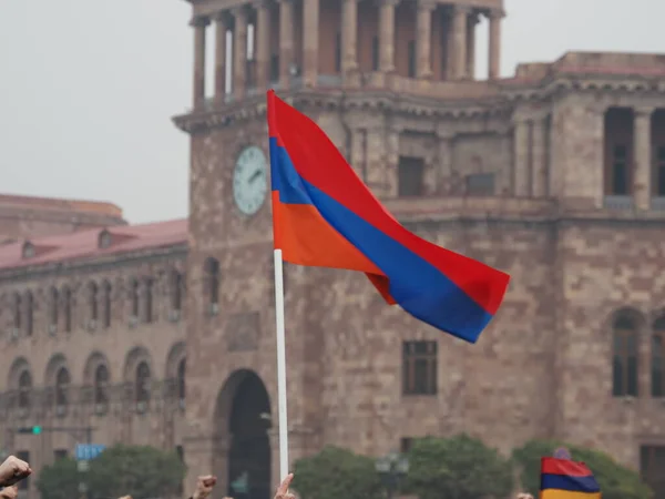 22 Aralık 2020 'de Artsakh Cumhuriyeti' nin barışçıl sakinlerine karşı Türk azerbaijani teröristlerinin saldırısının ardından Erivan 'da hükümet ve pashinan karşıtı protestolar düzenlendi.