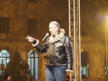 22 Aralık 2020 'de Artsakh Cumhuriyeti' nin barışçıl sakinlerine karşı Türk azerbaijani teröristlerinin saldırısının ardından Erivan 'da hükümet ve pashinan karşıtı protestolar düzenlendi.