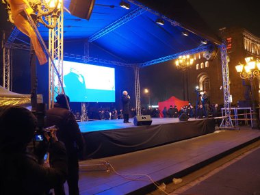 22 Aralık 2020 'de Artsakh Cumhuriyeti' nin barışçıl sakinlerine karşı Türk azerbaijani teröristlerinin saldırısının ardından Erivan 'da hükümet ve pashinan karşıtı protestolar düzenlendi.