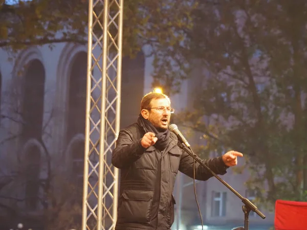 23 Aralık 2020 'de Artsakh Cumhuriyeti' nin barışçıl sakinlerine karşı Türk azerbaijani teröristlerinin saldırısının ardından Erivan 'da hükümet karşıtı ve pashinan karşıtı protestolar düzenlendi.