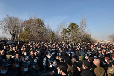 Ermenistan başbakanı Nikol Paşinyan önderliğindeki Yas Yürüyüşü, 19 Aralık 2020 'de vatanları Artsakh Cumhuriyeti' ni Azero-Türkçe terörizmden korumaya çalışırken ölenleri anmak için düzenlendi.
