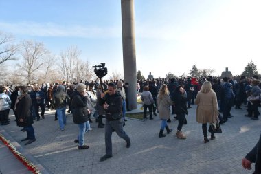 Ermenistan başbakanı Nikol Paşinyan önderliğindeki Yas Yürüyüşü, 19 Aralık 2020 'de vatanları Artsakh Cumhuriyeti' ni Azero-Türkçe terörizmden korumaya çalışırken ölenleri anmak için düzenlendi.