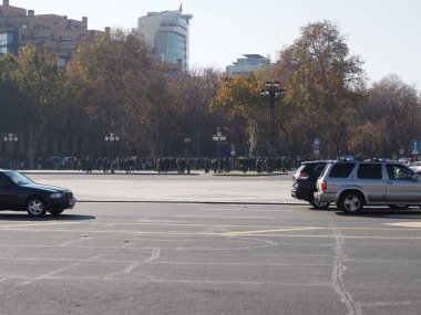 Ermenistan başbakanı Nikol Paşinyan önderliğindeki Yas Yürüyüşü, 19 Aralık 2020 'de vatanları Artsakh Cumhuriyeti' ni Azero-Türkçe terörizmden korumaya çalışırken ölenleri anmak için düzenlendi.