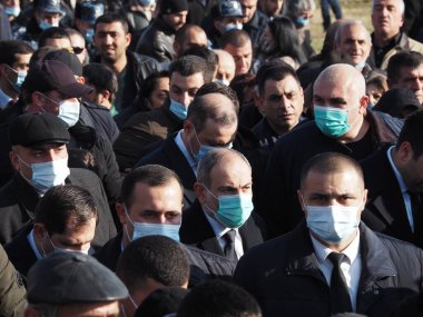 Ermenistan başbakanı Nikol Paşinyan önderliğindeki Yas Yürüyüşü, 19 Aralık 2020 'de vatanları Artsakh Cumhuriyeti' ni Azero-Türkçe terörizmden korumaya çalışırken ölenleri anmak için düzenlendi.