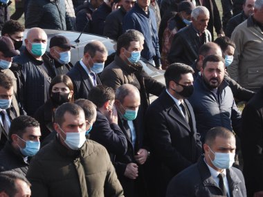 Ermenistan başbakanı Nikol Paşinyan önderliğindeki Yas Yürüyüşü, 19 Aralık 2020 'de vatanları Artsakh Cumhuriyeti' ni Azero-Türkçe terörizmden korumaya çalışırken ölenleri anmak için düzenlendi.