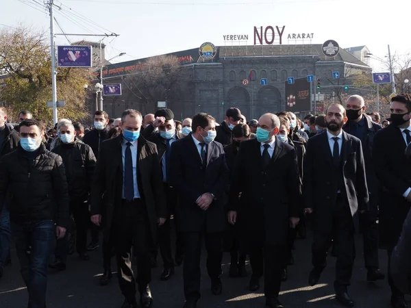 Ermenistan Başbakanı Nikol Paşinyan Önderliğindeki Yas Yürüyüşü Aralık 2020 Vatanları — Stok fotoğraf