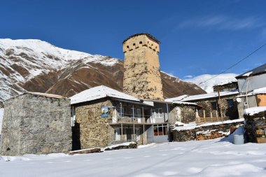 Kış Ushguli 'de Kafkasya Dağları' nda Samegrelo-Zemo Svaneti Bölgesi, Gürcistan