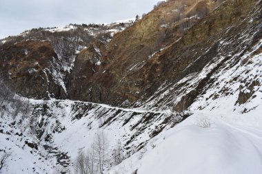 Kış Ushguli 'de Kafkasya Dağları' nda Samegrelo-Zemo Svaneti Bölgesi, Gürcistan