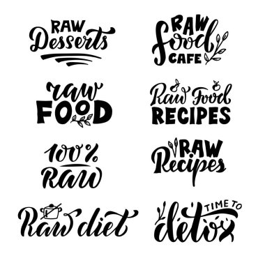 Afiş, poster, menü, katalog, tabela, ürün, gıda rehberi tasarımı için ham gıda ve detoks harflerinin vektör çizimi. Web ya da yazdırmak için sekiz el yazısı siyah ifade