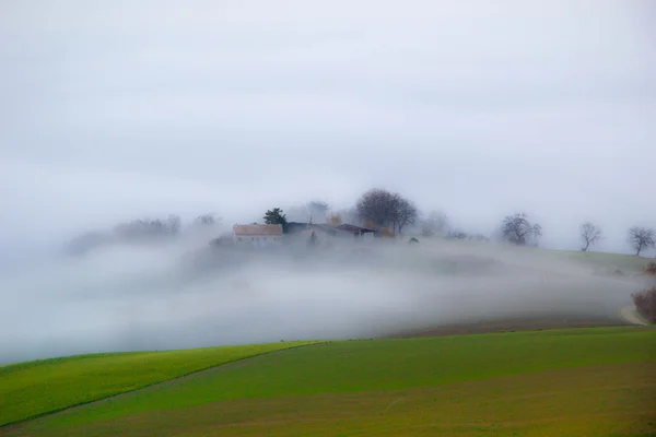 Mlhavá krajina — Stock fotografie