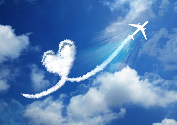 Heart in the Sky- Love concept — Stock Photo, Image