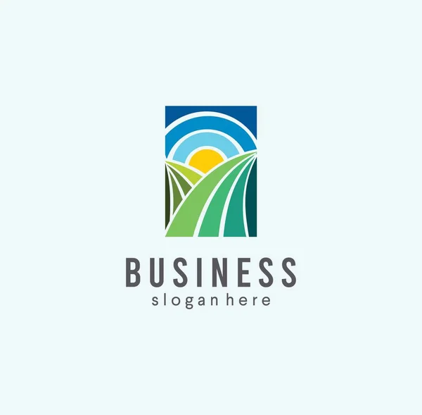 Green Grass Sun Landscape Forest Logo Design Vector Illustration Холмы — стоковый вектор