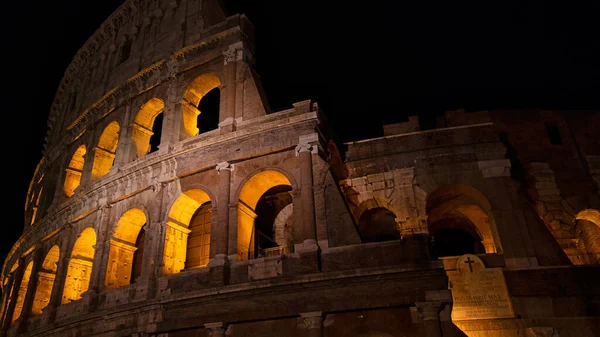 罗马的历史性地标 罗马竞技场 — 图库照片