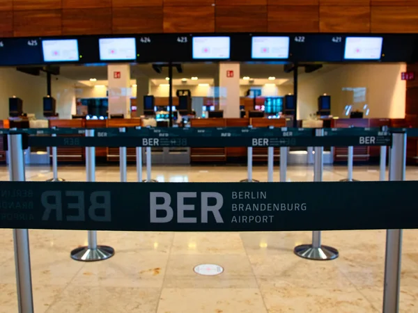 Шонфельд Німеччина Листопада 2020 Бар Перед Чекіном Аеропорту Берлін Бранденбург — стокове фото