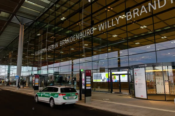 Schoenefeld Almanya Berlin Brandenburg Uluslararası Havaalanı Ndaki Alman Gümrüğünün Acil — Stok fotoğraf