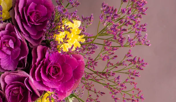 Unusual bouquet of brassica - ornamental cabbage and limonium — Stock Image Unusual Bouquet Brassica Ornamental Cabbage Limonium Stock Image