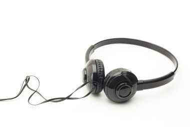 Beyaz arkaplanda kulaklık