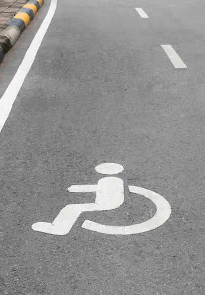 Handicapped Modo Segno Sulla Superficie Asfalto — Foto Stock