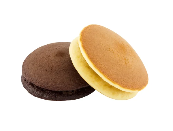 Panqueques Dorayaki sobre fondo blanco —  Fotos de Stock