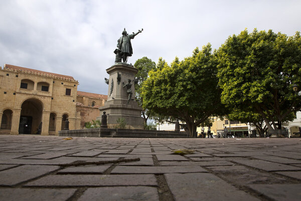 SANTO DOMINGO nella REPUBBLICA DOMINICANA il 2 APRILE: Piazza Cristoforo Colombo . — Foto Stock
