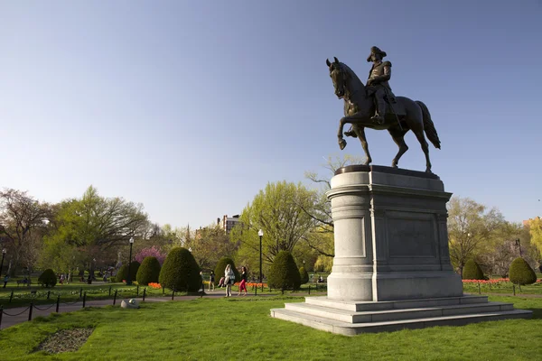 George Washington Statue im öffentlichen Garten von Boston — Stockfoto