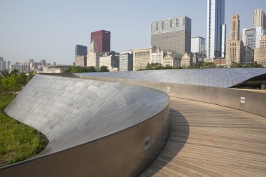 Genel kan basıncı geçit Millenium Park Chicago, Il.