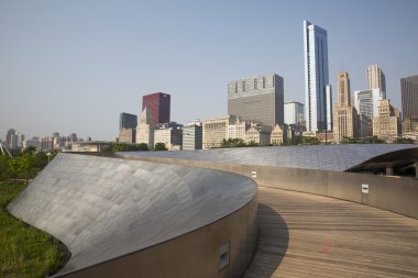Genel kan basıncı geçit Millenium Park Chicago, Il.