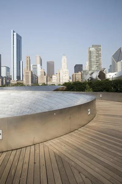 Passarela pública da BP no Millenium park em Chicago, IL . — Fotografia de Stock