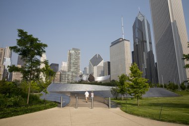Genel kan basıncı geçit Millenium Park Chicago, Il
