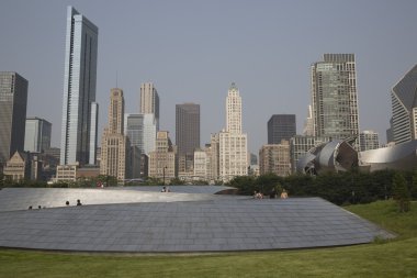 Genel kan basıncı geçit Millenium Park Chicago, Il